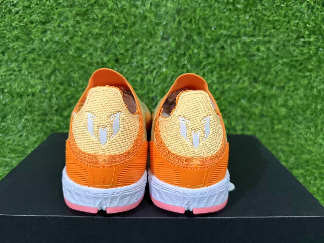 adidas F50 Elite Laceless TF