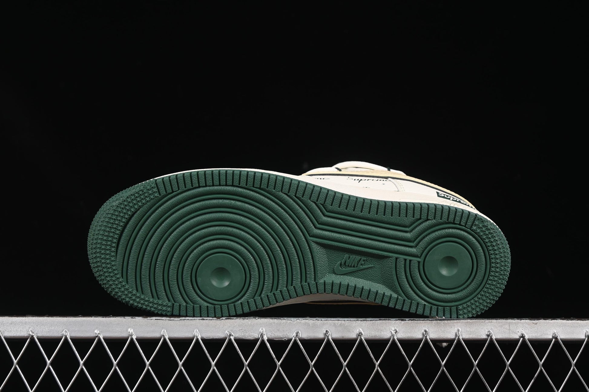 Nike Air Force 1 '07 Low Supreme Casual Sneakers with Custom Leather and Full-Length Air Cushion - DM6868-057