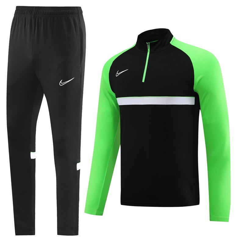 Sold out--NB03 black green S-2XL