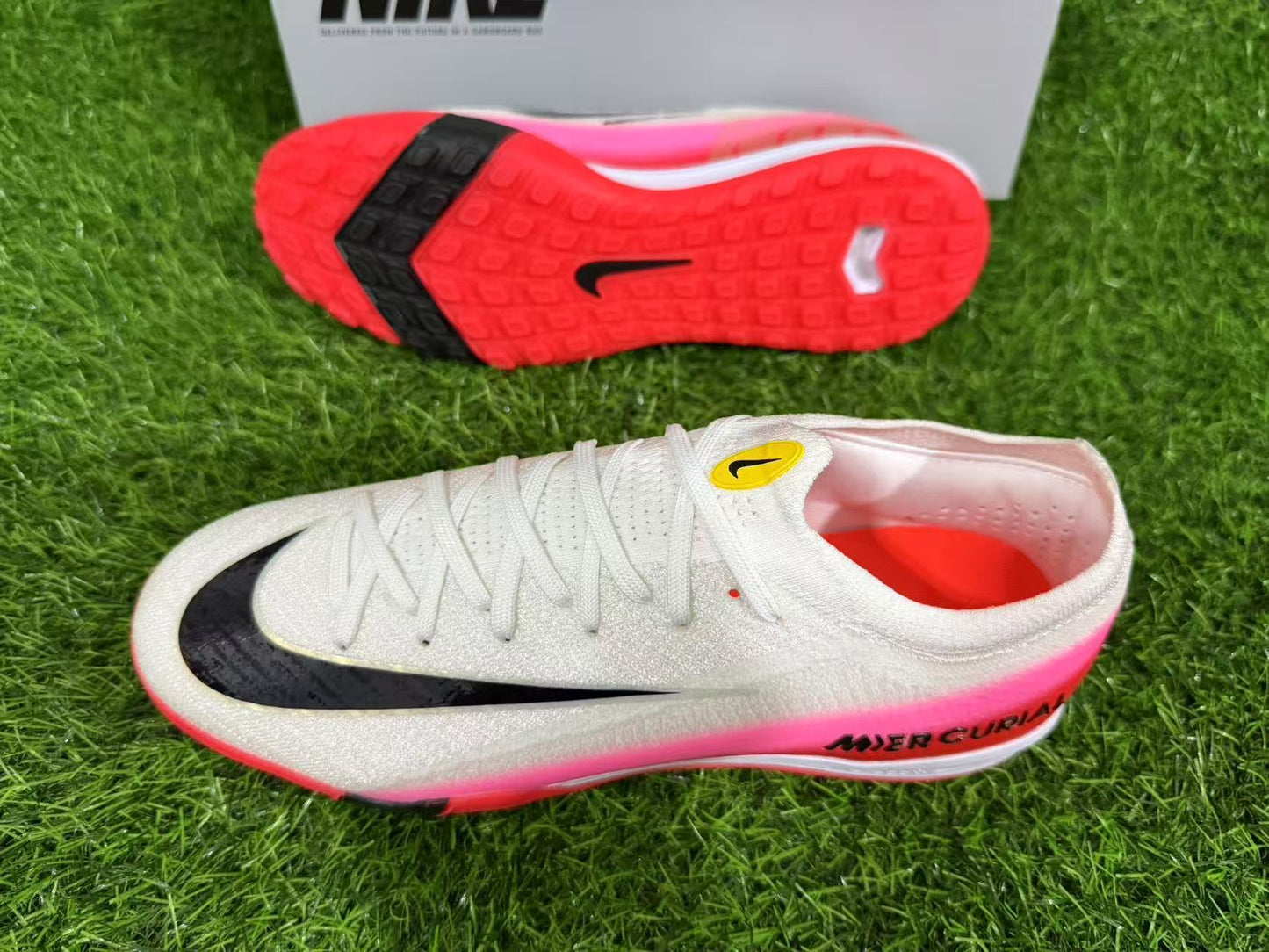 Nike Air Zoom Mercurial Vapor XV Elite