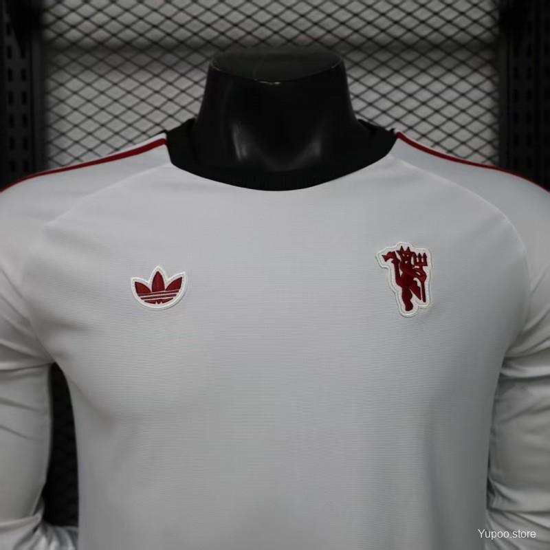 Player Version 2026 Manchester United Away White with  Red Shoulder Stripe Long Sleeve Jersey