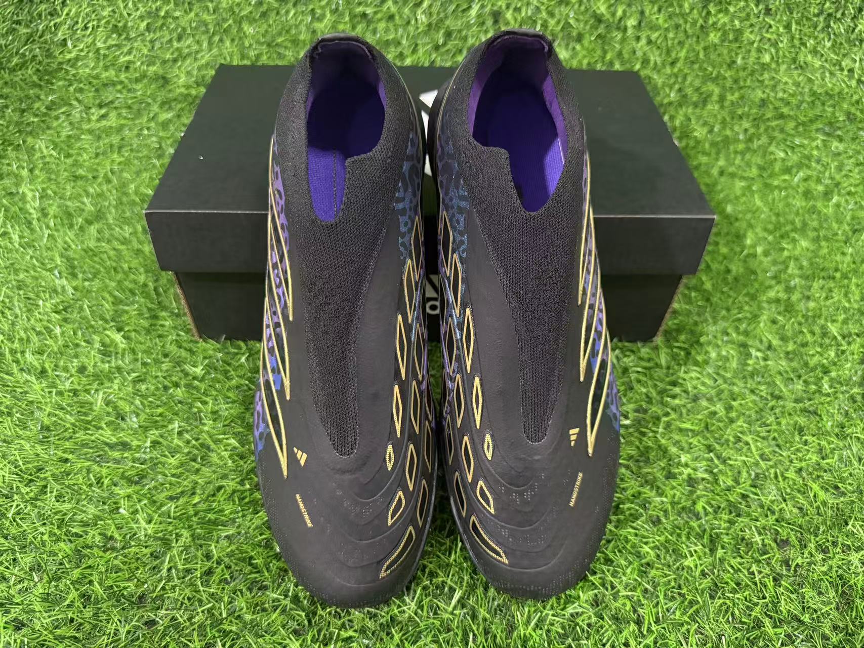 adidas 26 Predator Elite LL TF