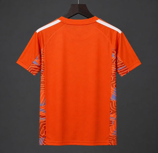 26/27 Juventus Orange with Abstract Maze Pattern Goalkeeper Jersey Set