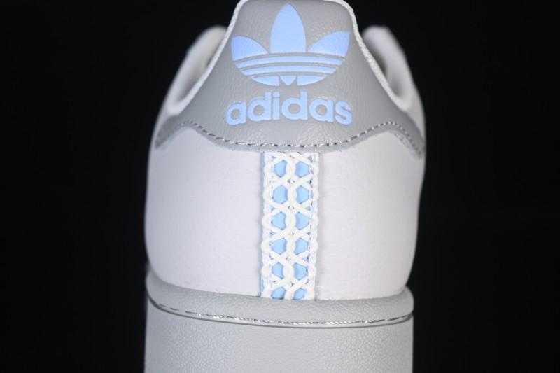 Adidas Superstar II J Casual Sneakers with Shell Toe Design - JQ8729