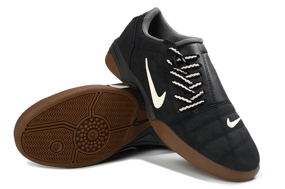 NIKE T90 IC