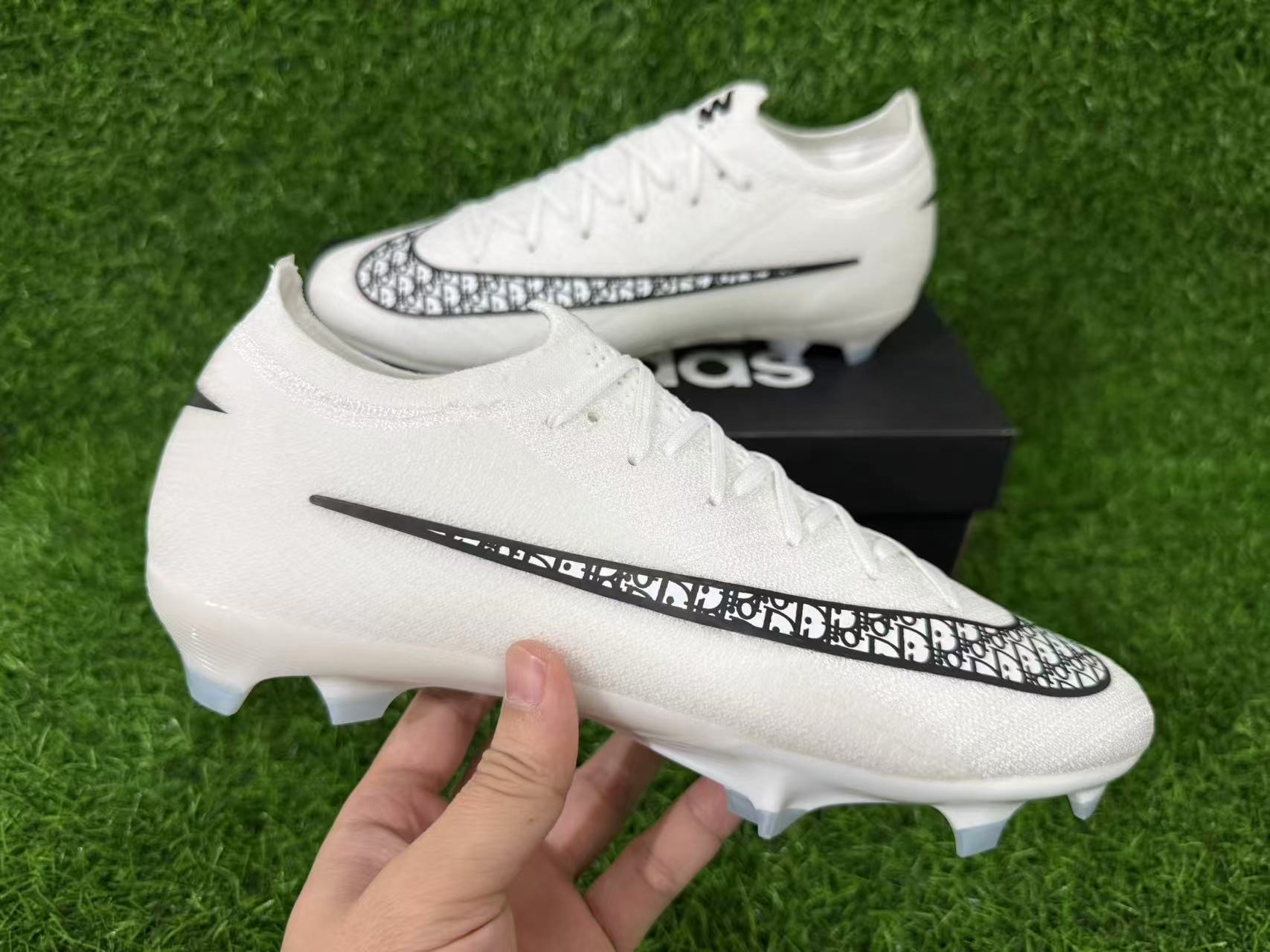 Nike Air Zoom Mercurial Vapor XV Elite