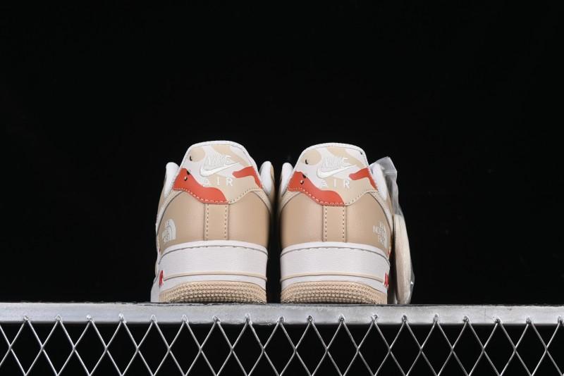 Nike Air Force 1 '07 Low The North Face Collaboration Casual Sneakers in Milk Tea - DM6688-048