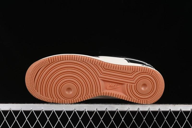 Nike Air Force 1 '07 Low Stussy Collaboration - Black Gum Marked Swoosh Low-Top Casual Sneakers - XZ9688-001