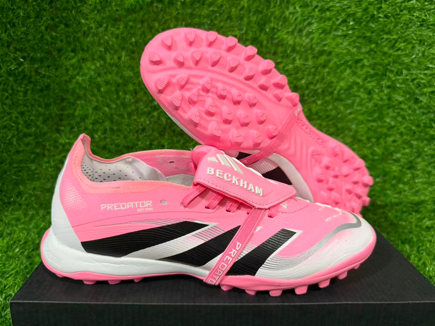 PREDATOR 25 ELITE TF BOOTS