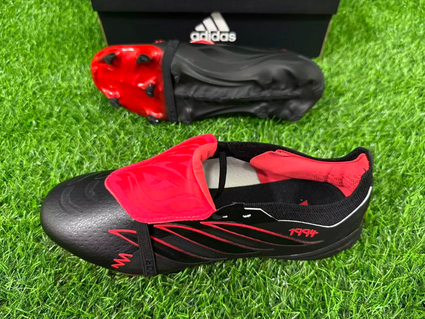 adidas 26 Predator Elite Tongue FG