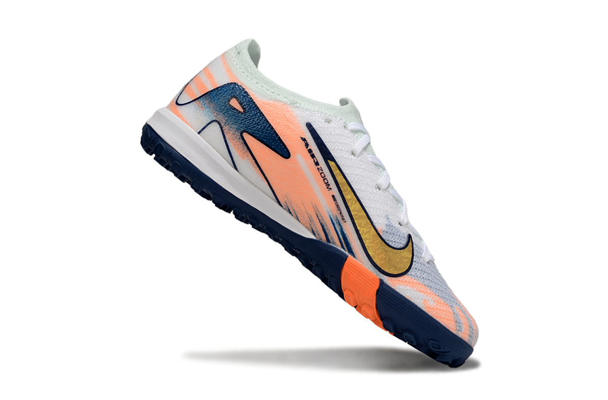 Arrival 30-35) Mercurial 16 children's football shoes