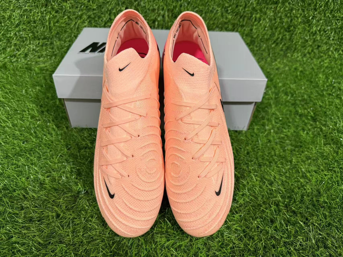 NIKE PHANTOM LUNA ELITE FG