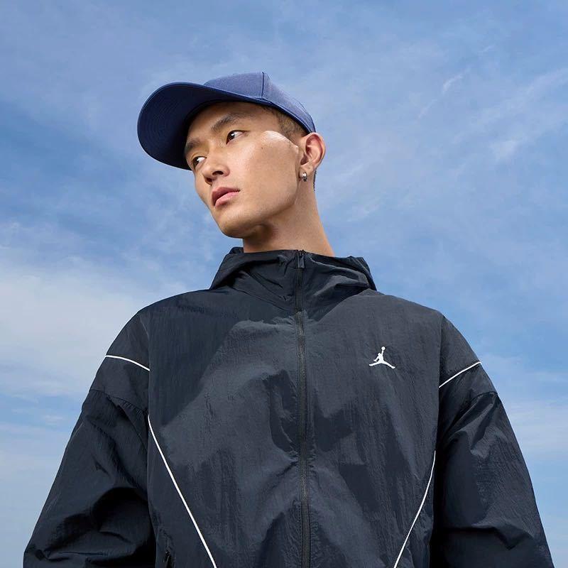 2025 NIKE Air Jordan Black Hoodie Windbreaker