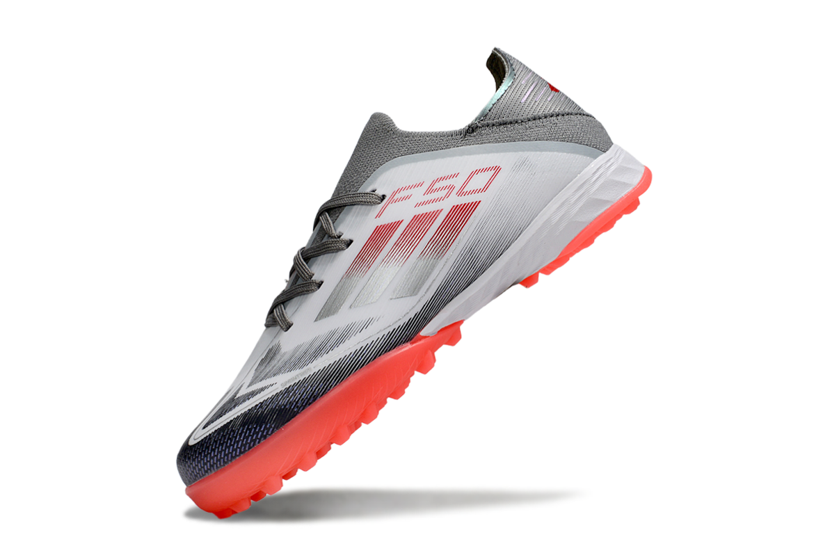 Arrival 30-35) F50 children's football shoes