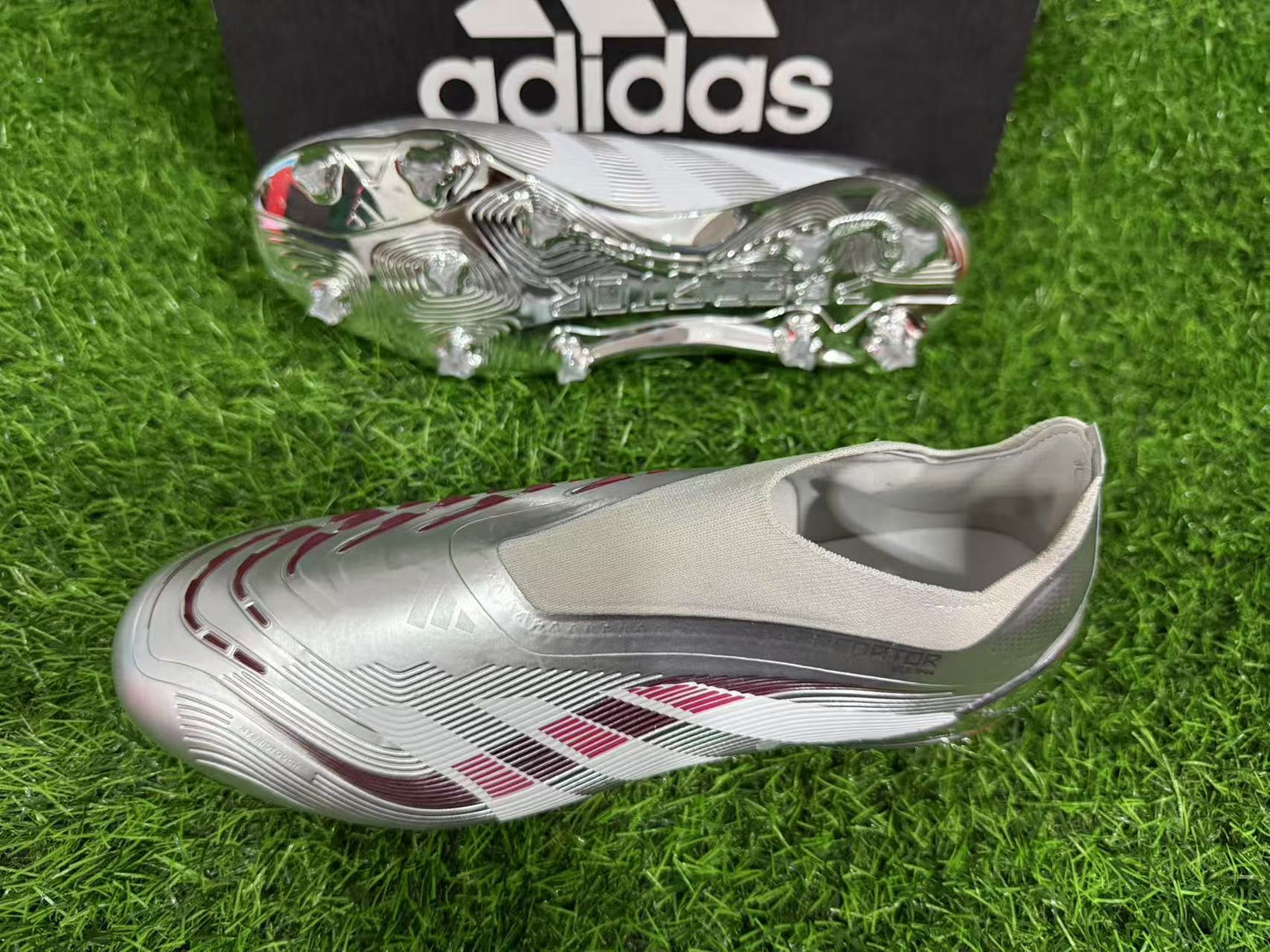 PREDATOR ACCURACY+ FG BOOTS