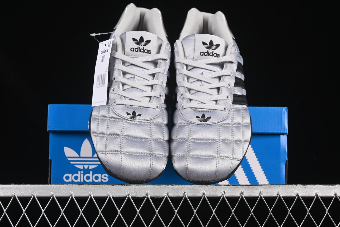 Adidas Originals Adiracer JS0284 Low-Top Running Shoes