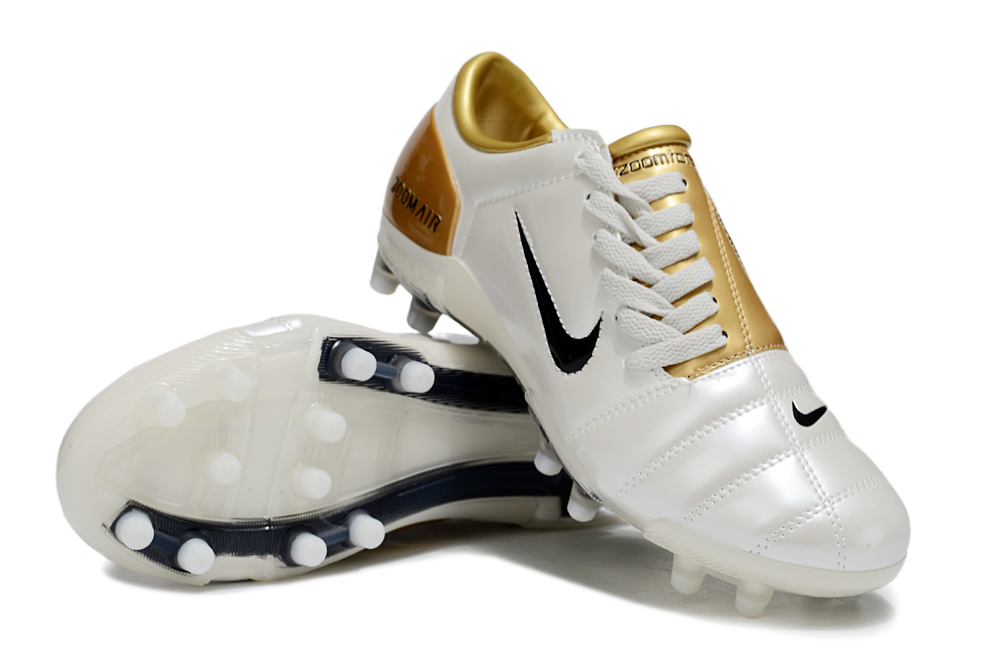 NIKE T90