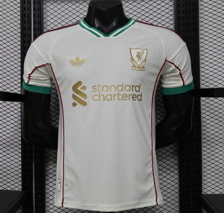 Player Version 26/27 Liverpool FC Off-White with Gold Crest Special Edition Away Jersey