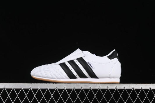 Adidas Originals Taekwondo JQ4774 Low-Top Training Shoes for Comfortable Non-Slip Workouts