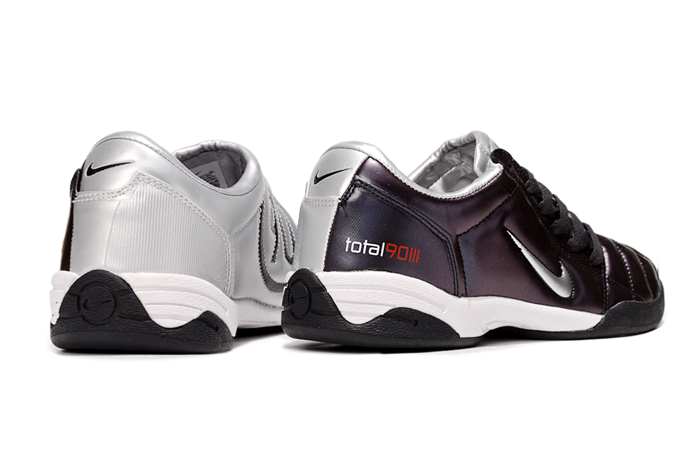 NIKE T90 IC