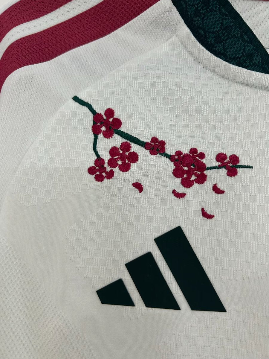 Player Version 26/27 Real Madrid Home "Floral Edition" Special Jersey