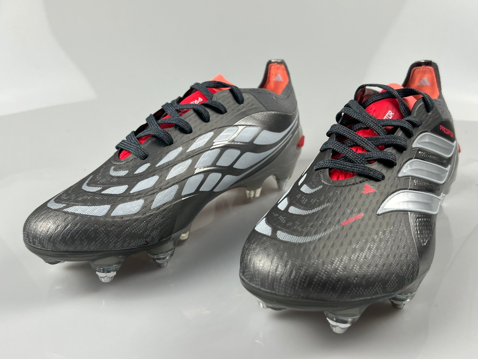adidas 26 Predator Elite SG