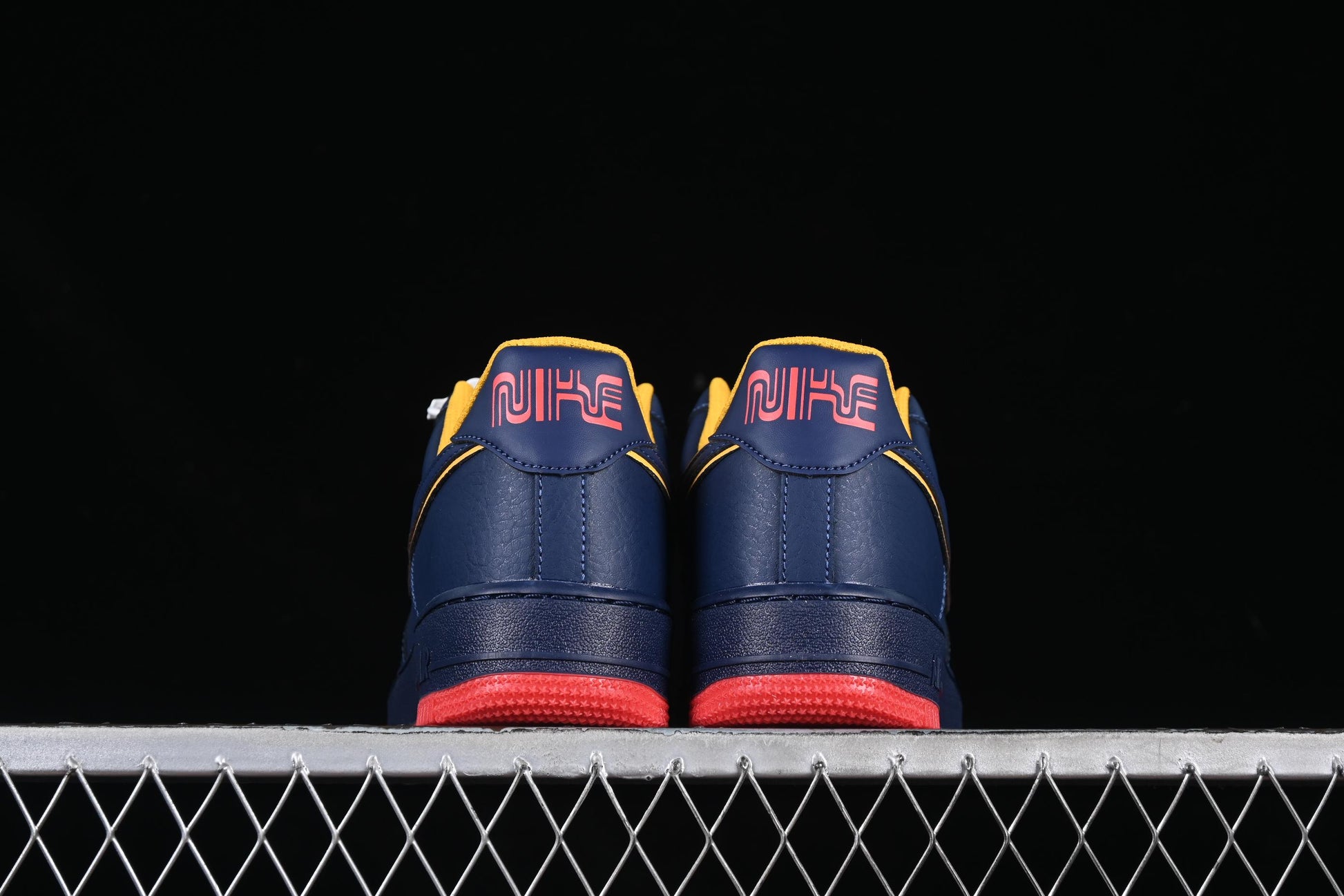 Nike Air Force 1'07 Low Casual Sneakers with Full-Length Air Cushion - HV5752-410
