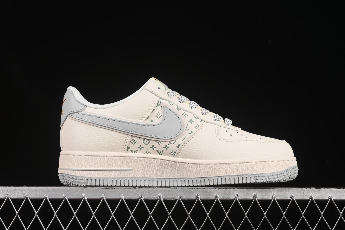 Nike Air Force 1'07 Low LV Collaboration Print Small Gold Swoosh Casual Sneakers - XX3168-159