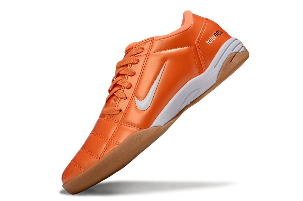 NIKE T90 IC