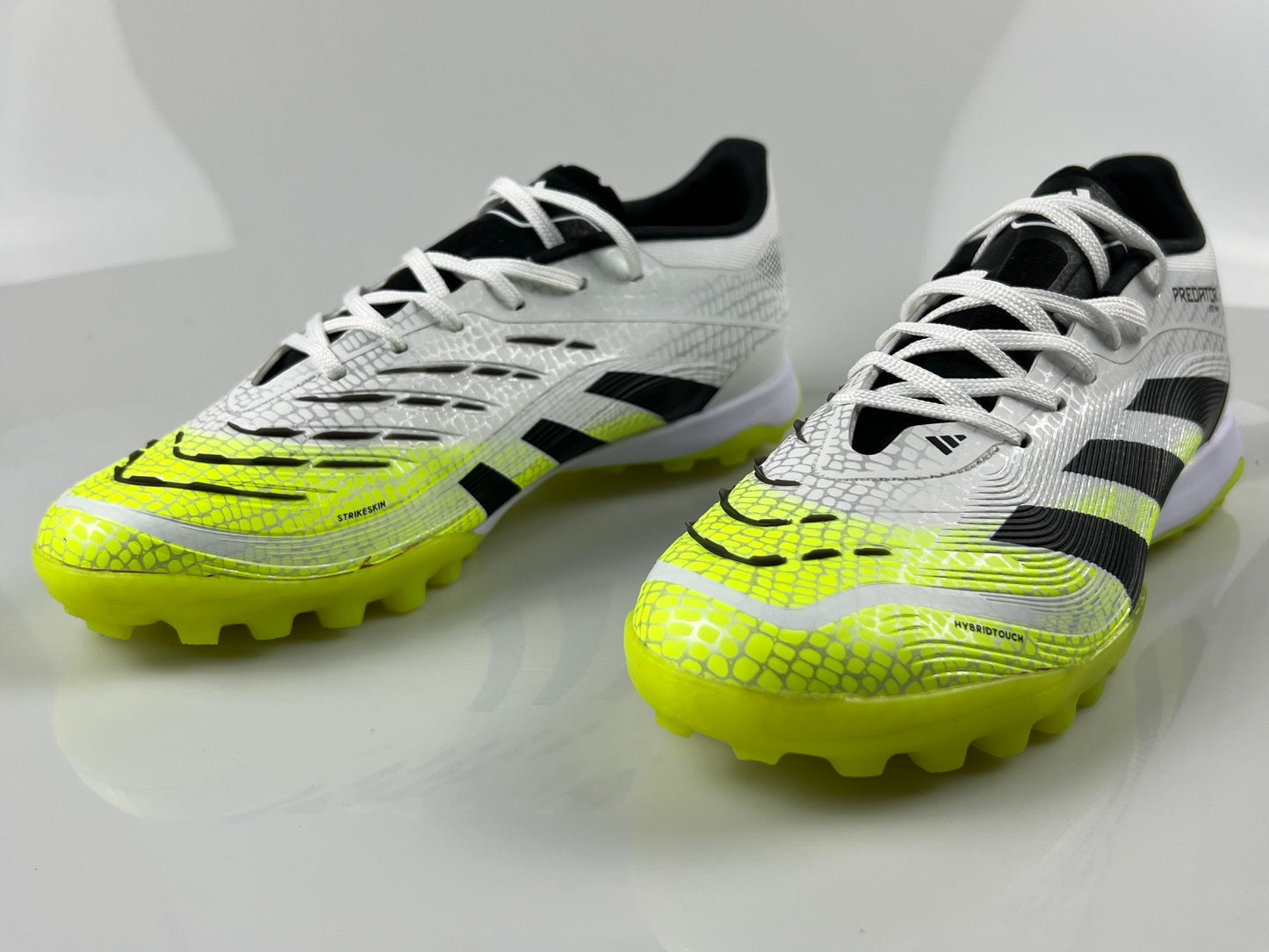 PREDATOR 25 ELITE TF BOOTS