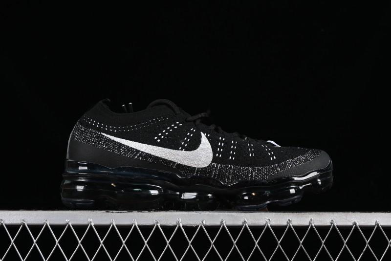 Nike Vapormax 2023 Flyknit Running Shoes with Full-Length Air Cushion - DV1678-001