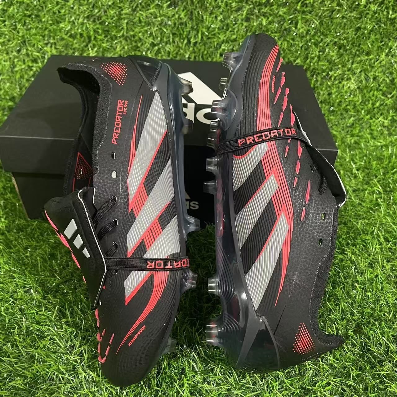 PREDATOR ACCURACY FG BOOTS