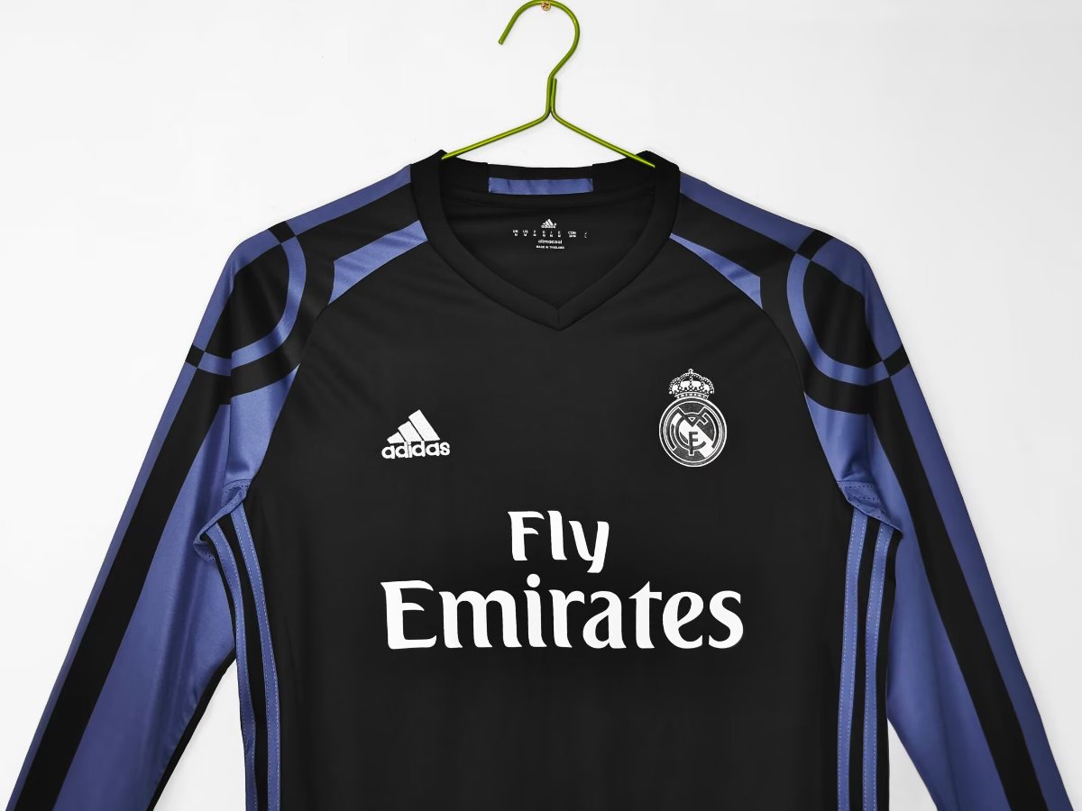 Retro 16/17 Real Madrid Black with Purple Long Sleeve Jersey
