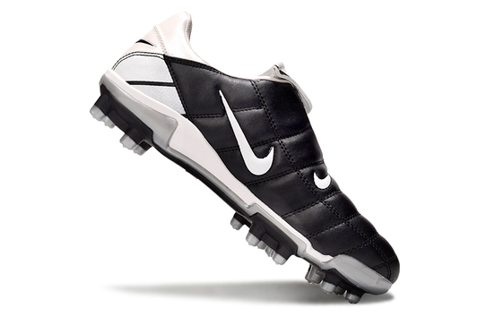 NIKE T90