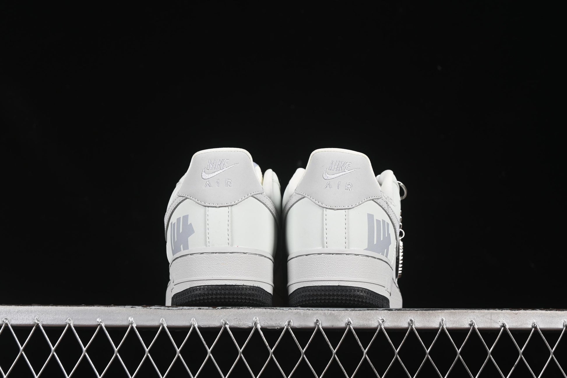 Nike Air Force 1 '07 Low UN Collaboration Impression Logo Casual Sneakers - DF0188-060