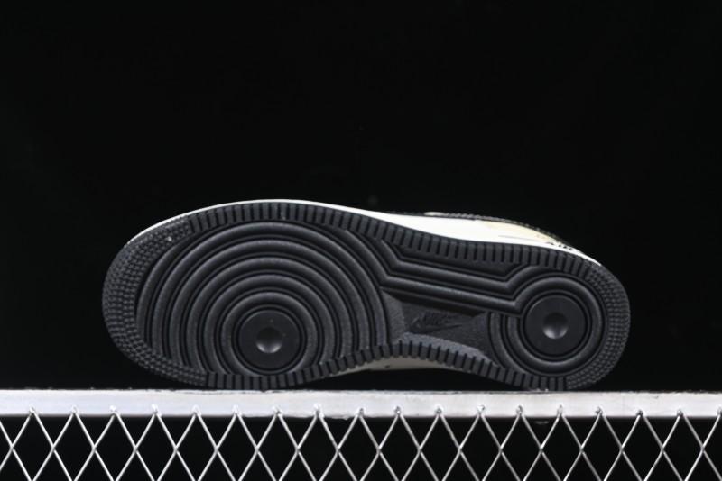 Nike Air Force 1 '07 Low The North Face Collaboration - Black Leather Low-Top Casual Sneakers - CH6336-513