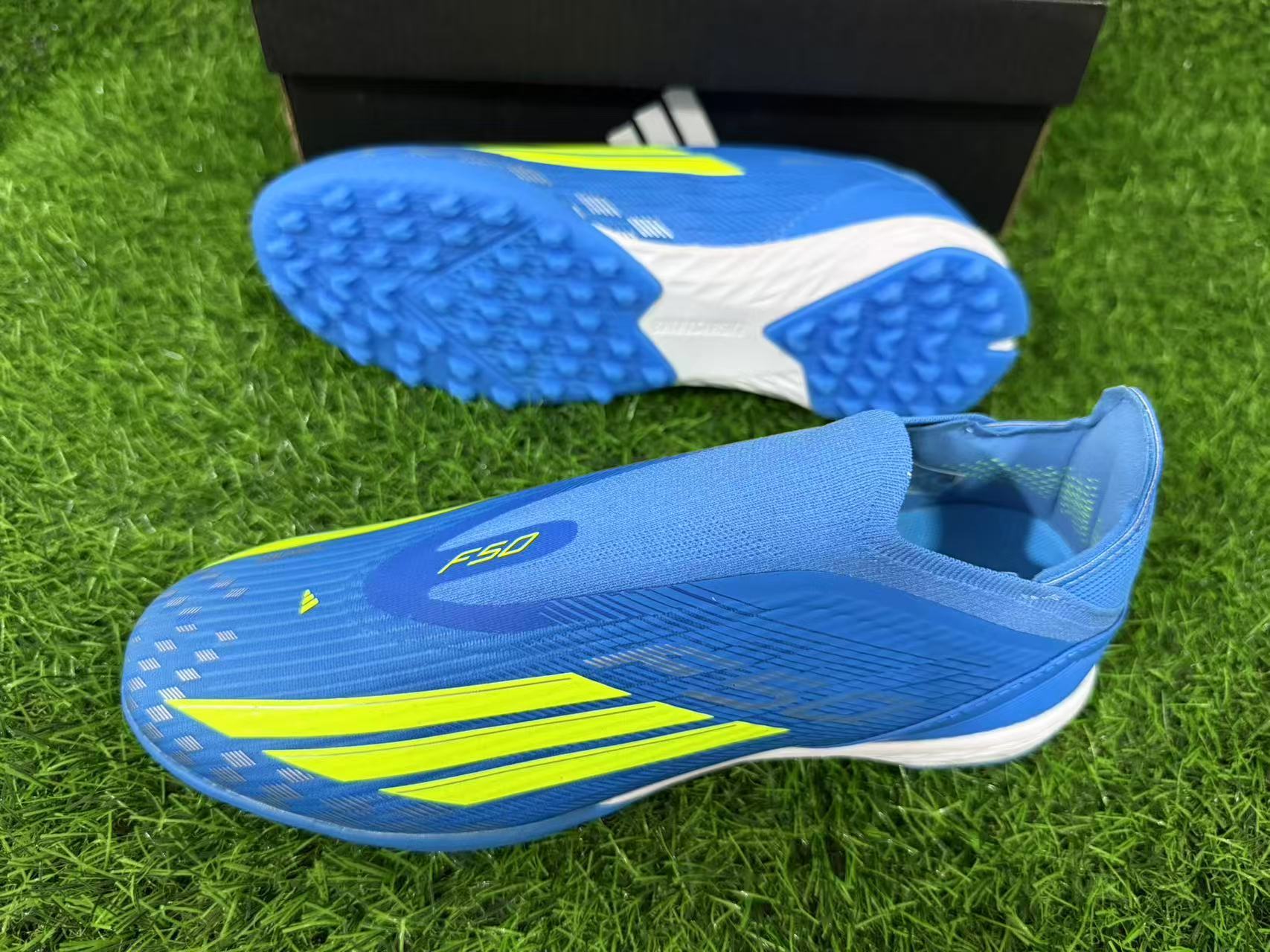 adidas F50 Elite Laceless TF