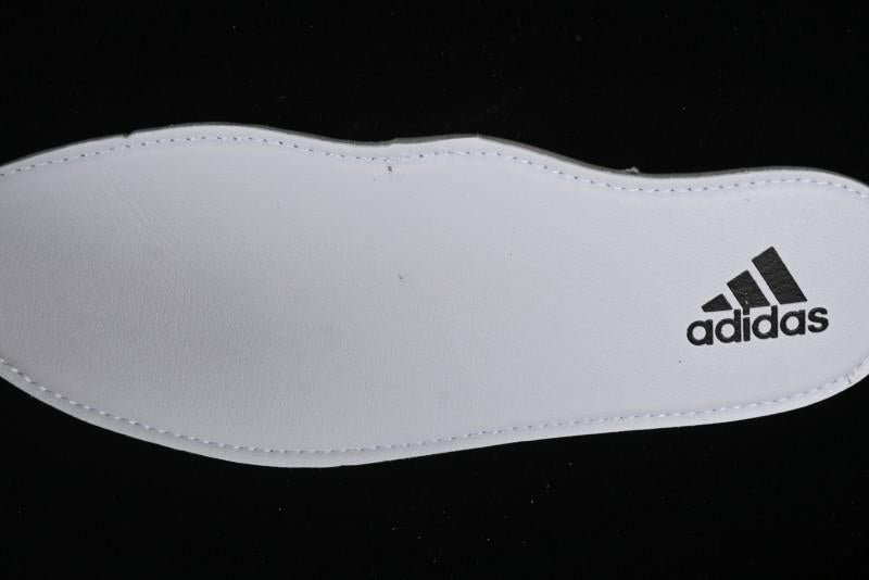 Adidas Originals Taekwondo JQ4774 Low-Top Training Shoes for Comfortable Non-Slip Workouts