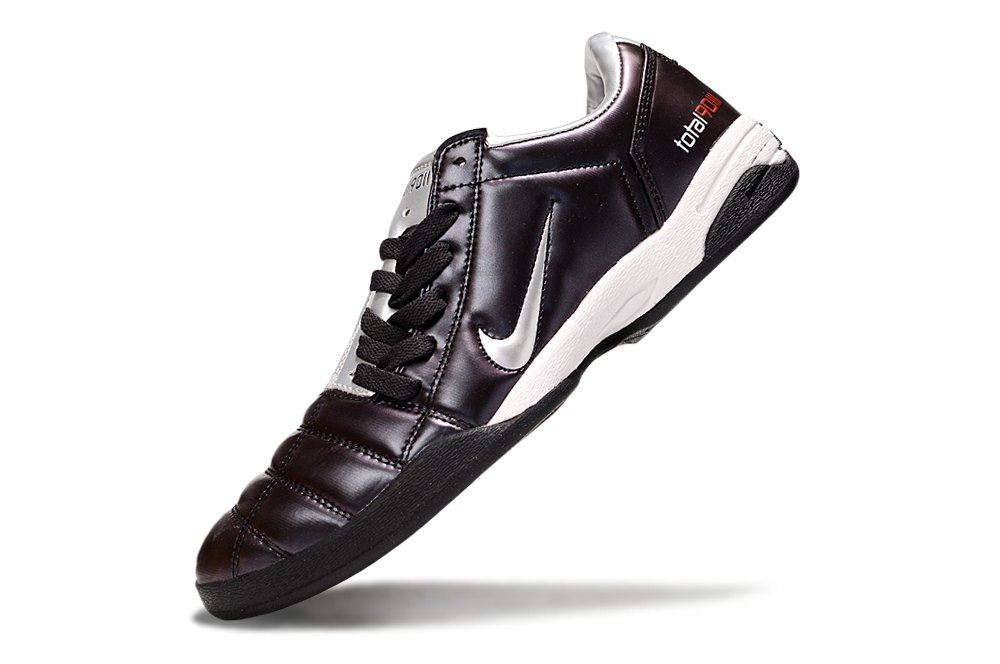 NIKE T90 IC