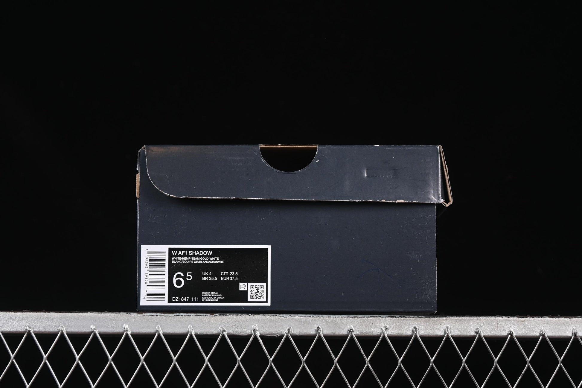Nike Air Force 1 Shadow Low-Top Sneakers with Lightweight EVA Midsole and Anti-Slip RB Rubber Outsole - DZ1847-111
