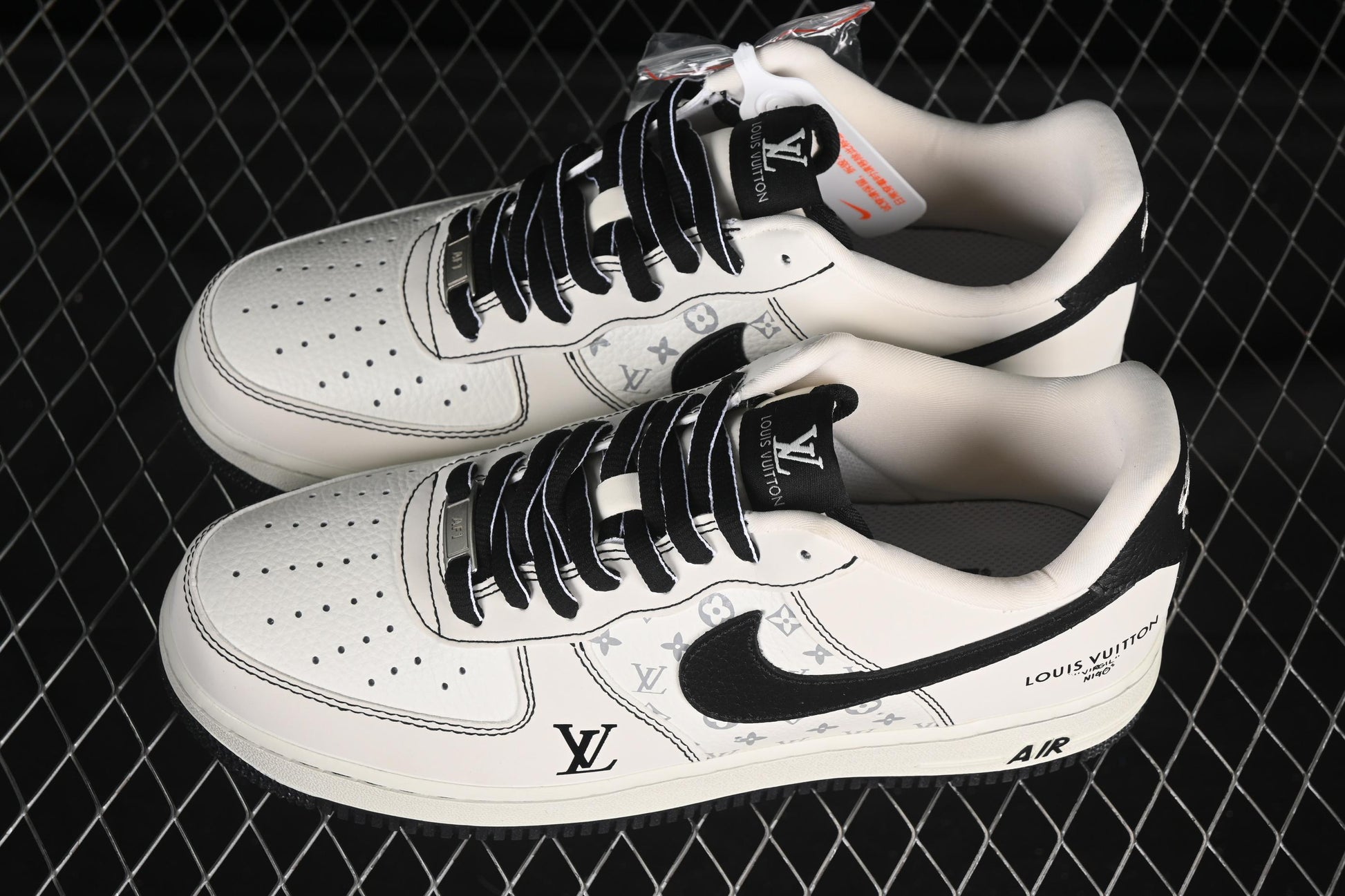 Nike Air Force 1 '07 Low LV Collaboration White Black Casual Sneakers - BZ6808-102
