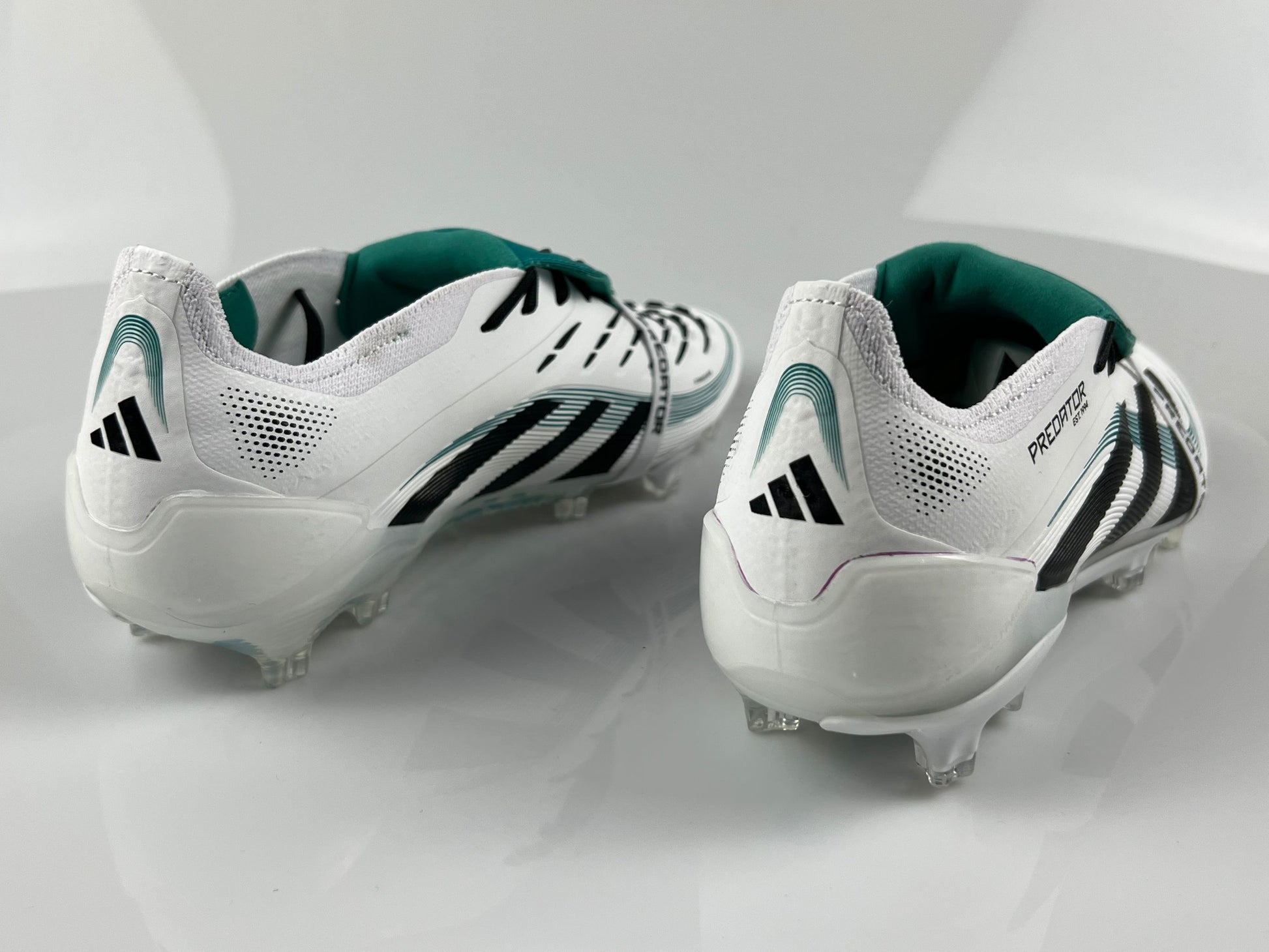 PREDATOR ACCURACY FG BOOTS