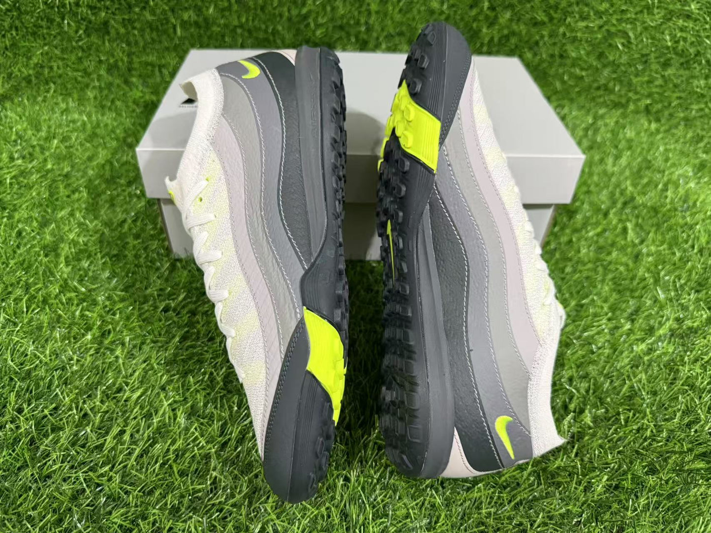 Nike Air Zoom Mercurial Vapor XV Elite
