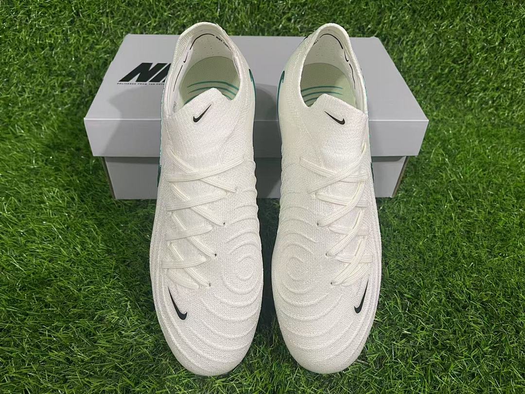 NIKE PHANTOM LUNA ELITE FG