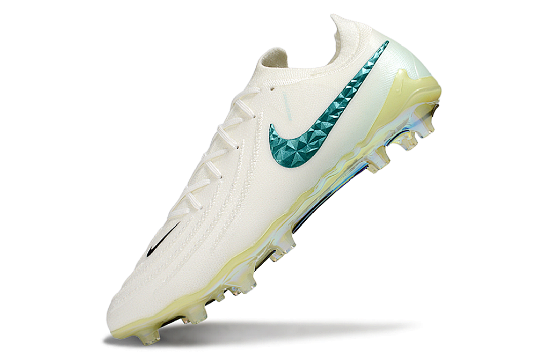NIKE PHANTOM LUNA ELITE AG