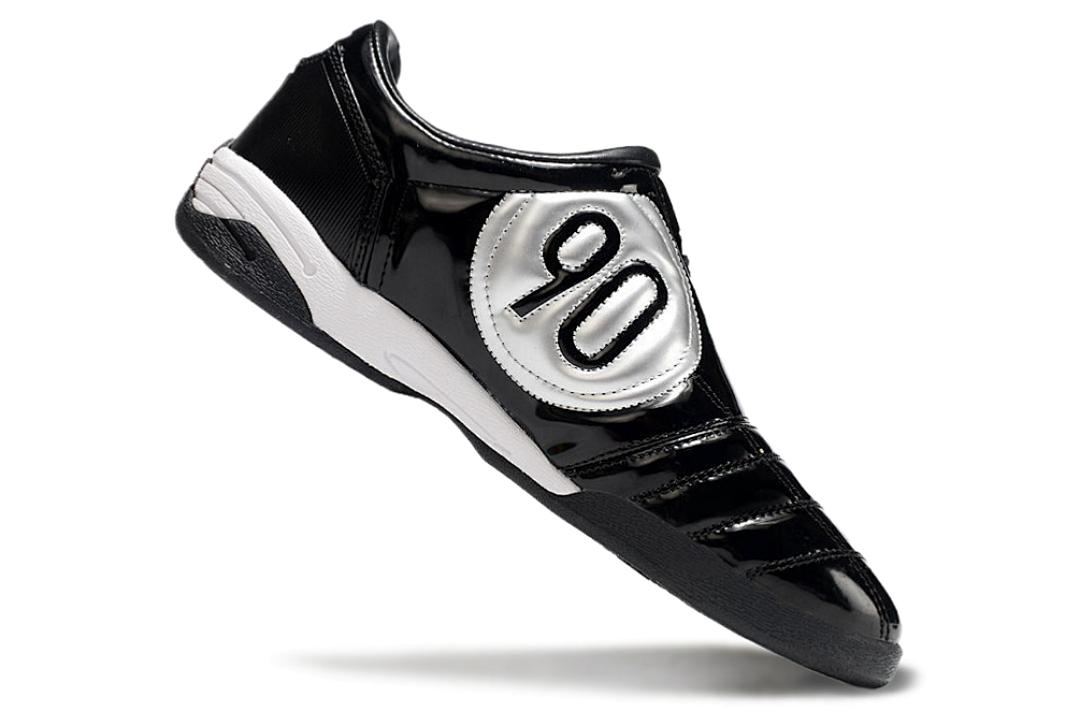 NIKE T90 IC