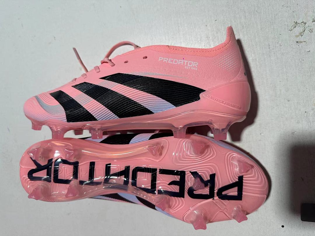PREDATOR ACCURACY FG BOOTS