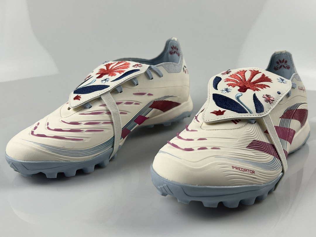 PREDATOR 25 ELITE TF BOOTS