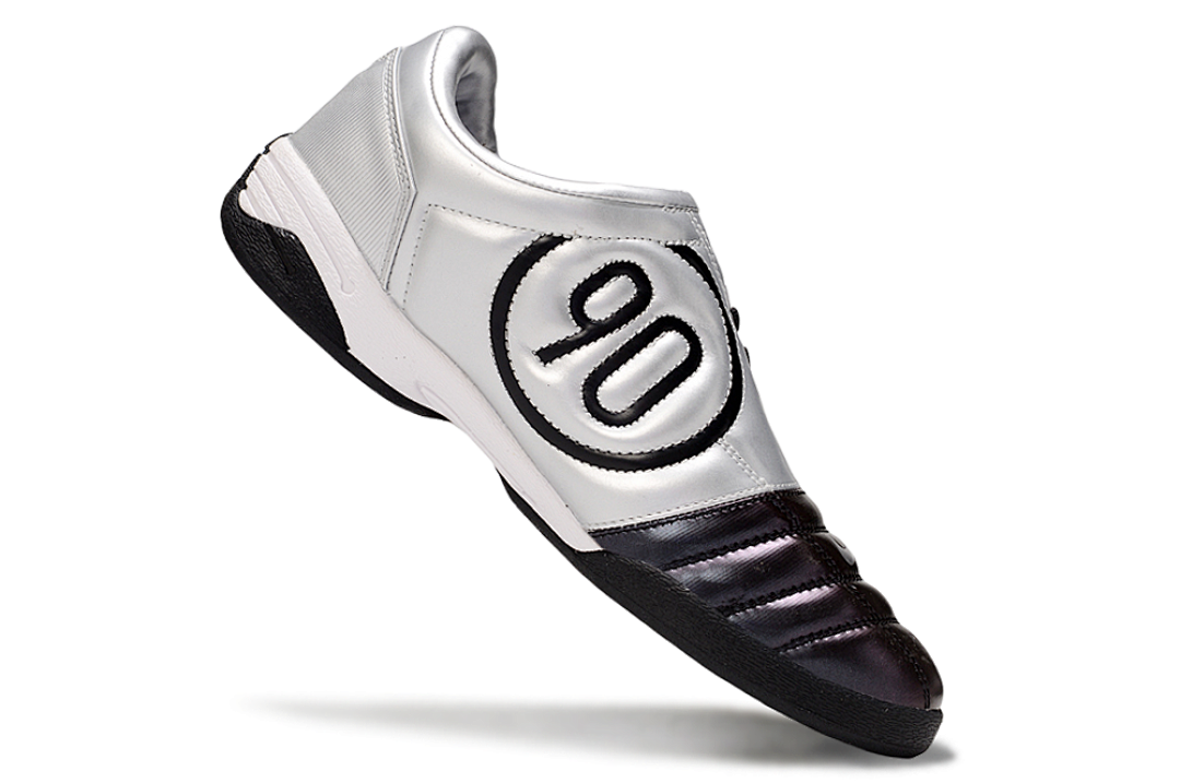 NIKE T90 IC
