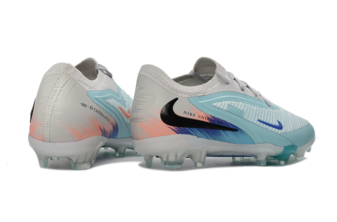 Arrival 30-35) GX3 children's football shoes